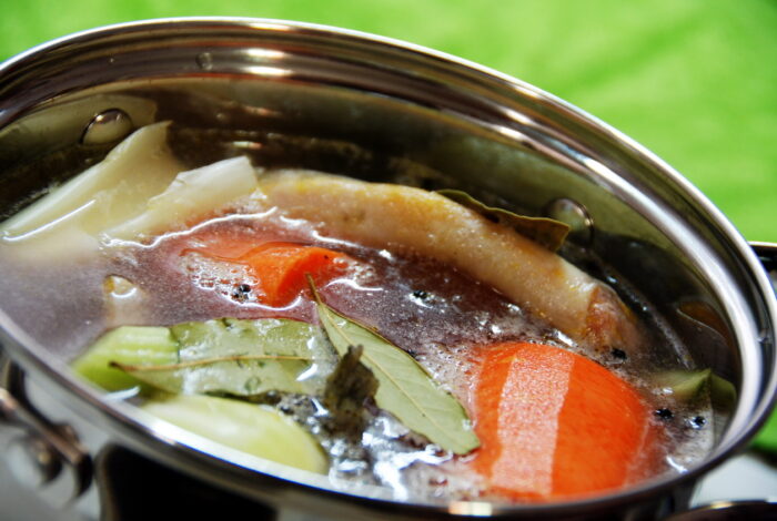 варка бульона из красной рыбы 