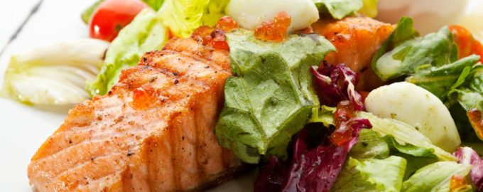 рыба с соусом