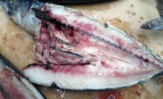 лакеда в разделанном виде