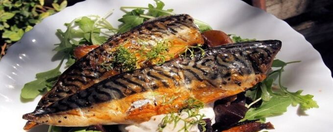 подача запеченой скумбрии
