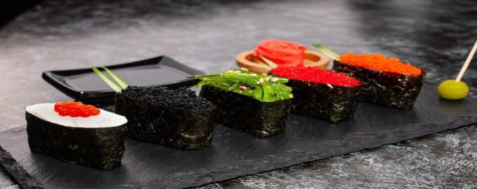 тобико является традиционной икрой в японской кухне