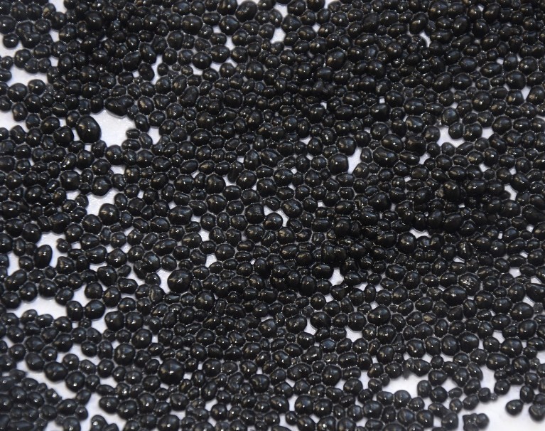 зерна черной икры
