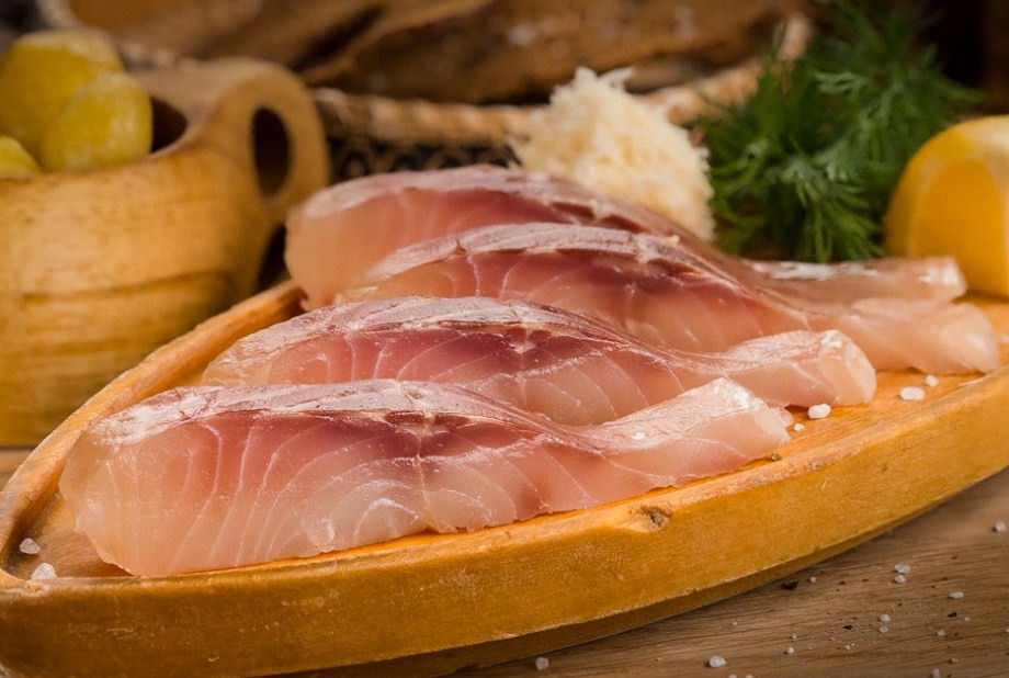 кусочки белорыбицы 