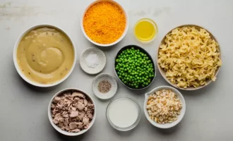 ингредиенты для запеканки с тунцом