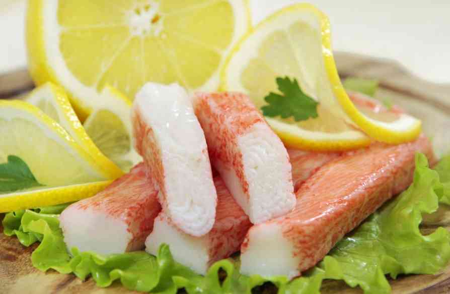 подача крабовых палочек