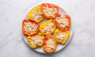 поливаем маслянным топпингом