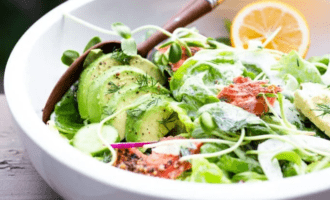 приготовленный салат