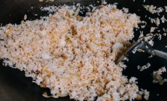 добавляем соусы