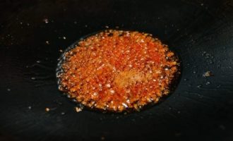 добавляем в вок имбирь