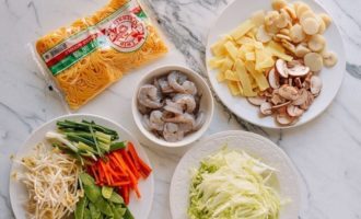 ингредиенты для лингвини с креветками