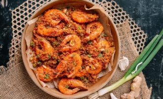 готовые креветки в панировочных сухарях