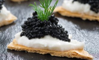 тарталетки с икрой