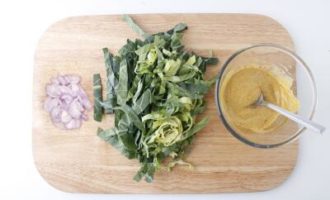 нарезаем зелень