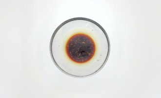 смешиваем соус