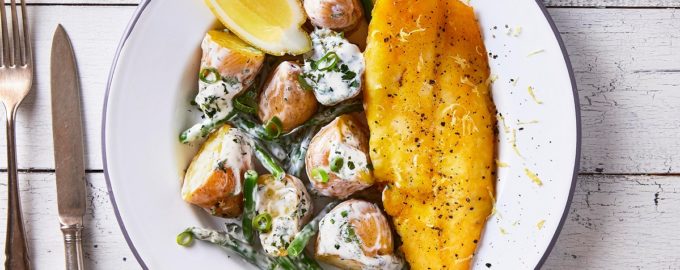 готовый пангасиус с картошкой