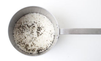 отвариваем рис