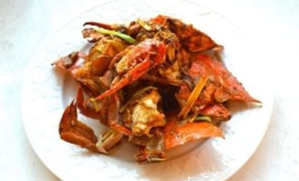 готовые жареные крабы