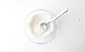 смешиваем соус айоли