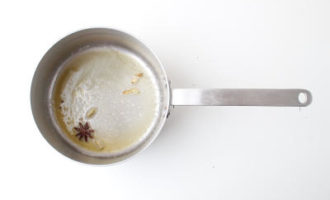 добавляем специи