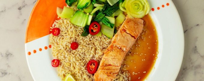 готовый лосось в медовом соусе