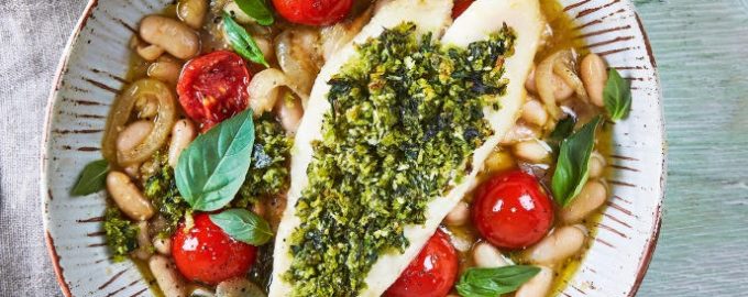 готовый минтай с фасолью