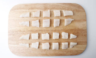 нарезаем рыбу