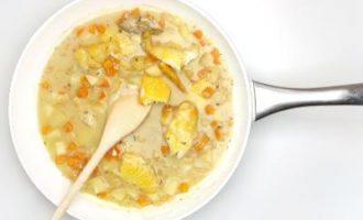 добавляем кокосовый соус