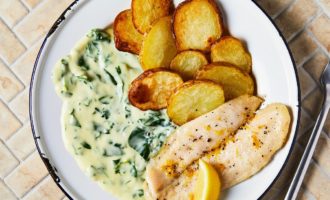 готовая тилапия с картошкой в духовке