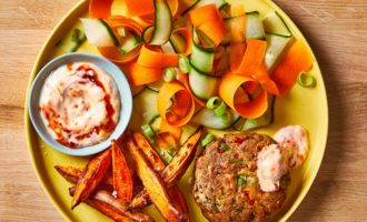 готовые рыбные котлеты с тунцом