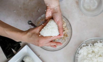 придаем форму треугольника