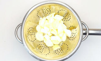 варим картофель