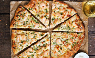 пицца с креветками в домашних условиях