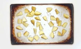 запекаем картофель