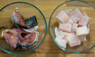 нарезаем рыбу